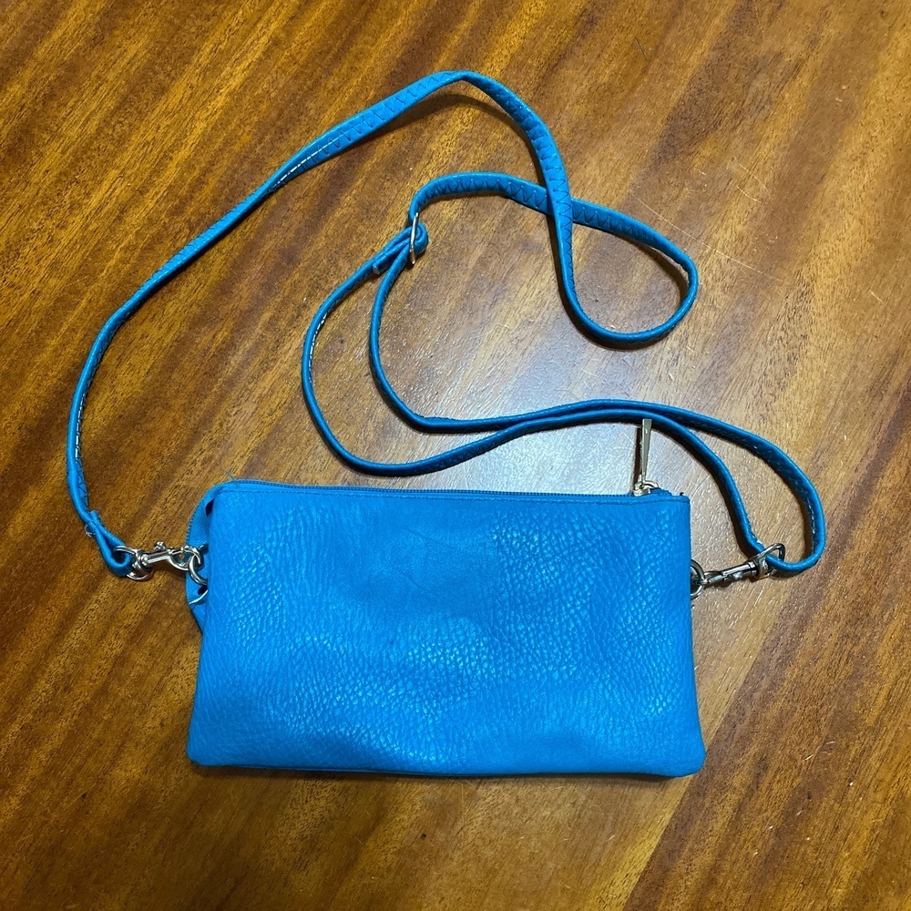 Cross body Purse - Picture 2 of 14